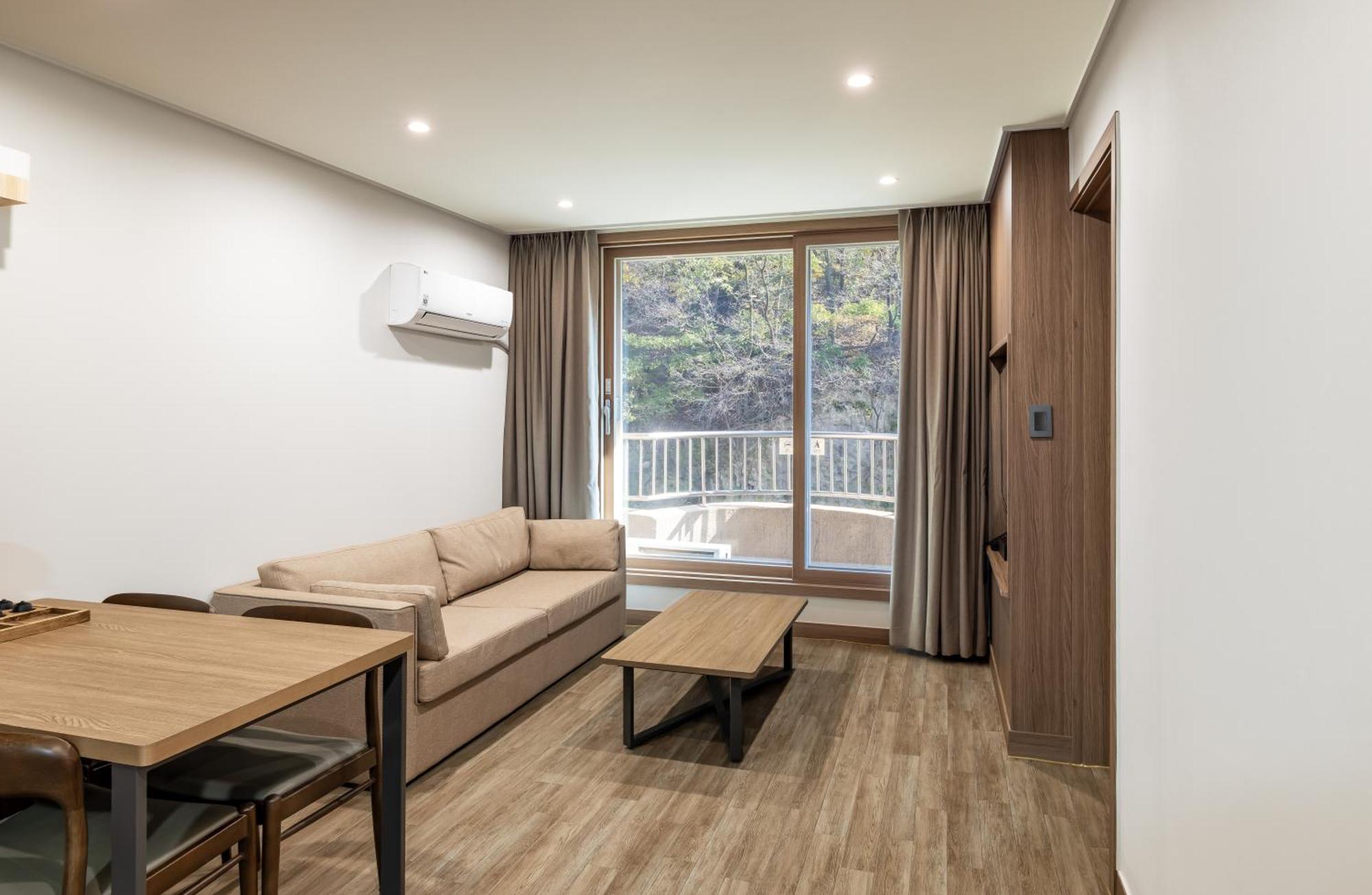 Kensingtonresort JirisanNamvon Kültér fotó